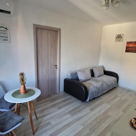 公寓 Moon Apartament