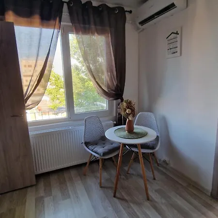 Moon Apartament